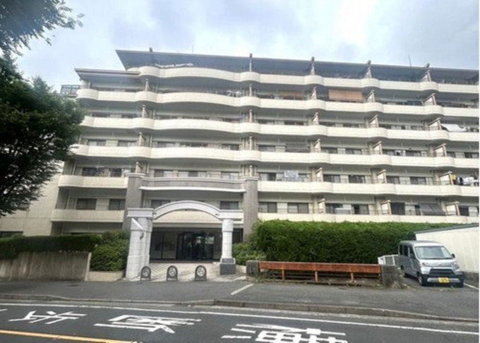 北九州市門司区別院、中古マンションの外観画像です