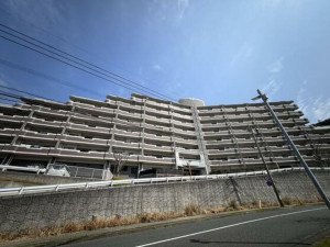 北九州市門司区清見、中古マンションの外観画像です