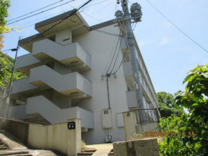 北九州市門司区長谷、中古マンションの外観画像です