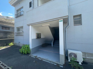 北九州市門司区奥田、収益物件/マンションの外観画像です