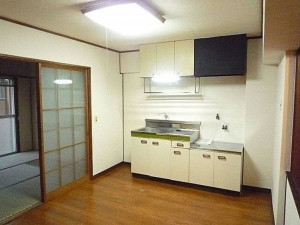 北九州市門司区西新町、収益物件/マンションのキッチン画像です