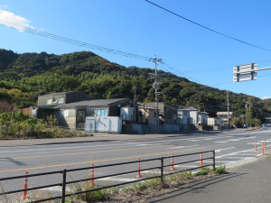 北九州市門司区大字柄杓田、収益物件/工場の前面道路を含む現地写真画像です