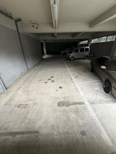 北九州市門司区清見、収益物件/ビルの駐車場画像です