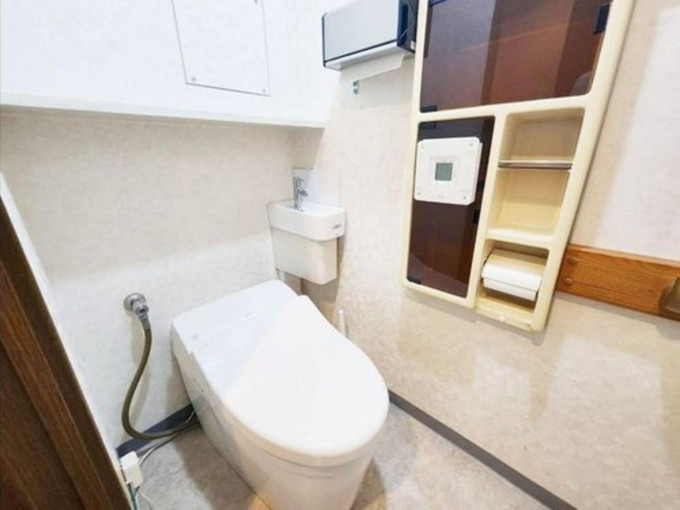 北九州市門司区上馬寄、中古マンションのトイレ画像です