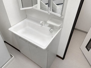 北九州市門司区大里桃山町、中古マンションの洗面画像です