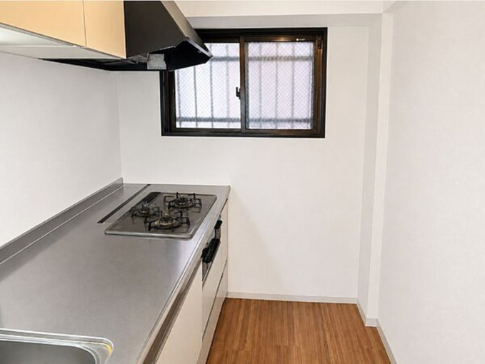 北九州市門司区大里桃山町、中古マンションのキッチン画像です