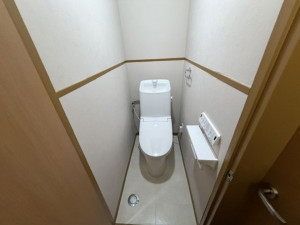 北九州市門司区下馬寄、中古マンションのトイレ画像です