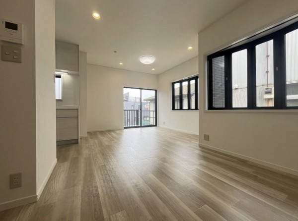 藤沢市鵠沼藤が谷、中古一戸建ての画像です