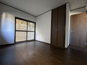 藤沢市城南、中古一戸建ての寝室画像です