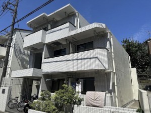 藤沢市本町、中古マンションの外観画像です