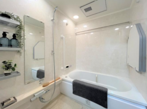 藤沢市鵠沼藤が谷、中古マンションの風呂画像です