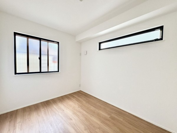 藤沢市善行、新築一戸建ての寝室画像です