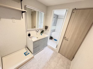 藤沢市鵠沼海岸、中古マンションの画像です