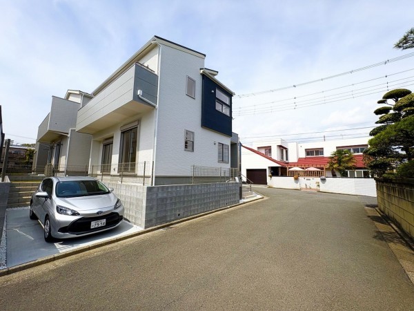 藤沢市大庭、新築一戸建ての外観画像です
