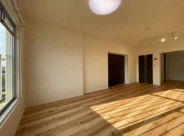 藤沢市みその台、中古マンションの居間画像です