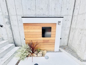 藤沢市片瀬、新築一戸建ての玄関画像です