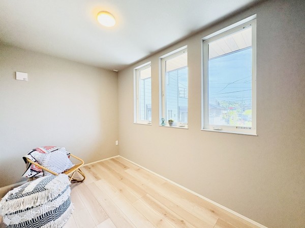 藤沢市片瀬、新築一戸建ての寝室画像です