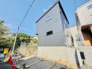 藤沢市亀井野、新築一戸建ての外観画像です