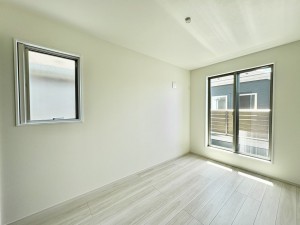 藤沢市善行、新築一戸建ての寝室画像です