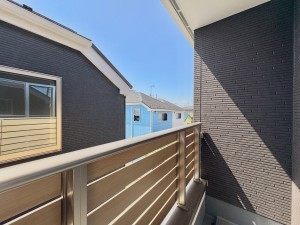 藤沢市善行、新築一戸建てのバルコニー画像です