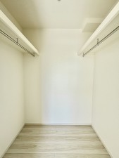 藤沢市善行、新築一戸建ての収納画像です