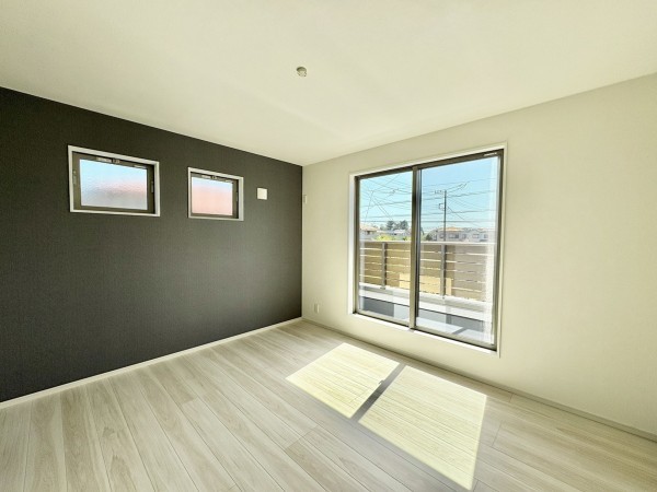 藤沢市善行、新築一戸建ての寝室画像です