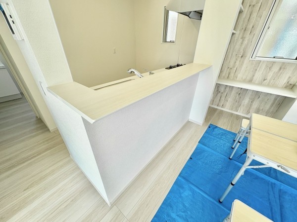 藤沢市善行、新築一戸建てのキッチン画像です