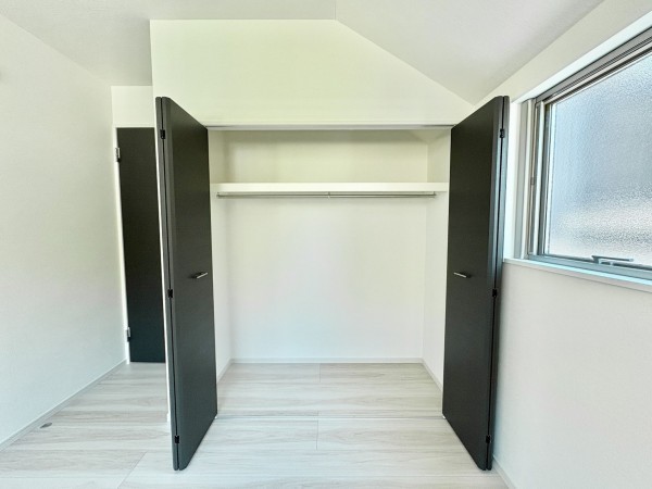 藤沢市善行、新築一戸建ての収納画像です