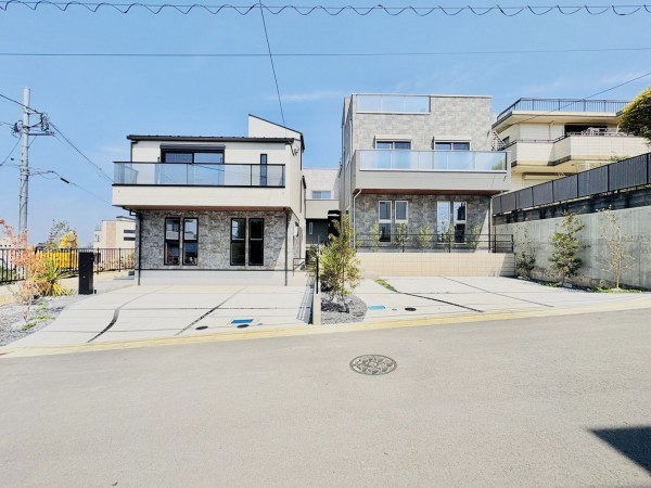 藤沢市片瀬山、新築一戸建ての外観画像です