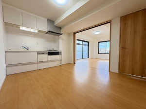 藤沢市辻堂西海岸、中古マンションの画像です