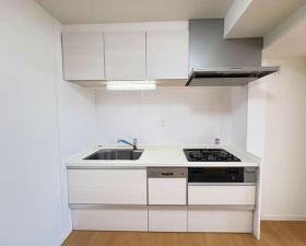 藤沢市辻堂西海岸、中古マンションのキッチン画像です