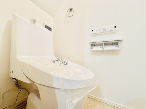 藤沢市辻堂東海岸、新築一戸建てのトイレ画像です