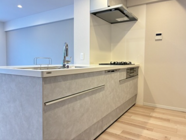 藤沢市辻堂西海岸、中古マンションの画像です