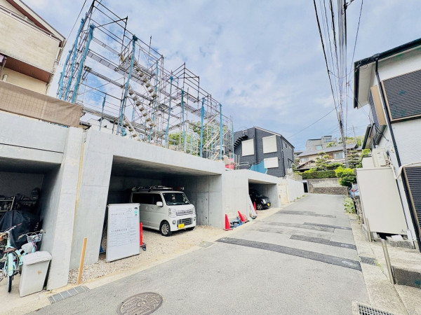 藤沢市渡内、新築一戸建ての外観画像です