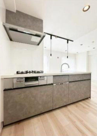 藤沢市鵠沼藤が谷、中古マンションの画像です