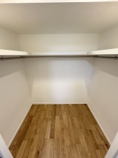 藤沢市鵠沼石上、中古マンションの収納画像です