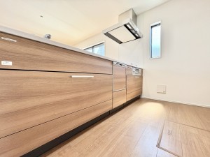 藤沢市善行、新築一戸建てのキッチン画像です