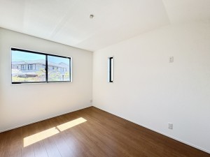 藤沢市善行、新築一戸建ての寝室画像です