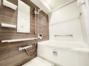 藤沢市藤沢、中古マンションの風呂画像です