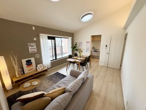 藤沢市大鋸、中古マンションの居間画像です