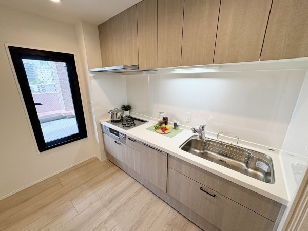 藤沢市大鋸、中古マンションのキッチン画像です