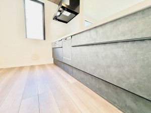 藤沢市湘南台、新築一戸建てのキッチン画像です