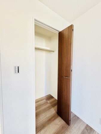 藤沢市湘南台、新築一戸建ての収納画像です