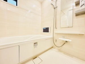 藤沢市湘南台、新築一戸建ての風呂画像です