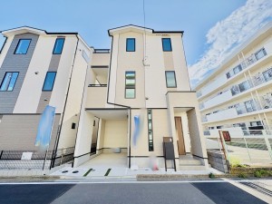 藤沢市湘南台、新築一戸建ての外観画像です