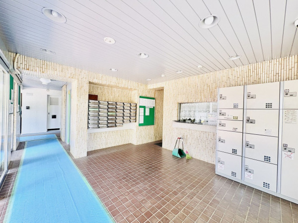 藤沢市大鋸、中古マンションのエントランス画像です