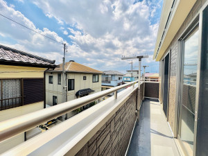 藤沢市打戻、中古一戸建てのバルコニー画像です