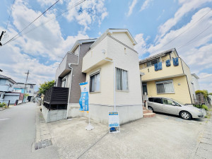藤沢市打戻、中古一戸建ての外観画像です
