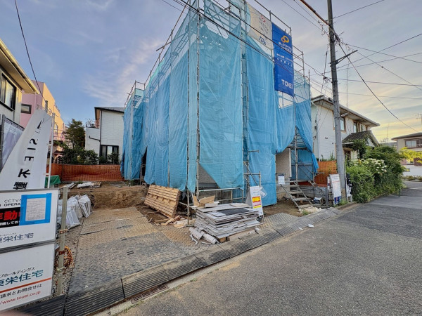 藤沢市遠藤、新築一戸建ての外観画像です