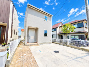 藤沢市大庭、中古一戸建ての外観画像です